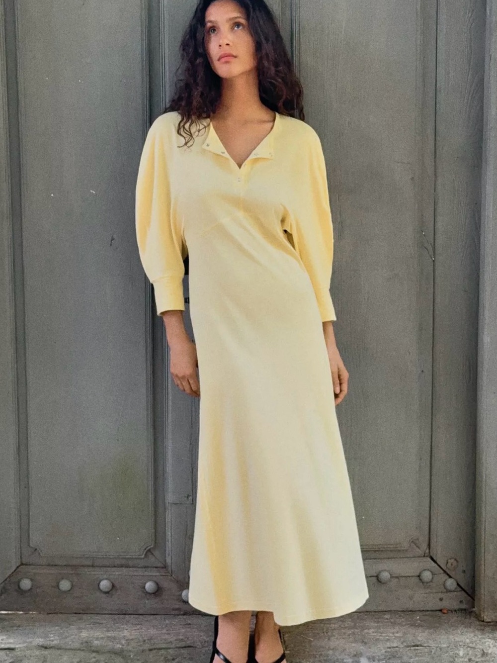 Zara Elegant buttoned yellow Long Sleeve midi Dress